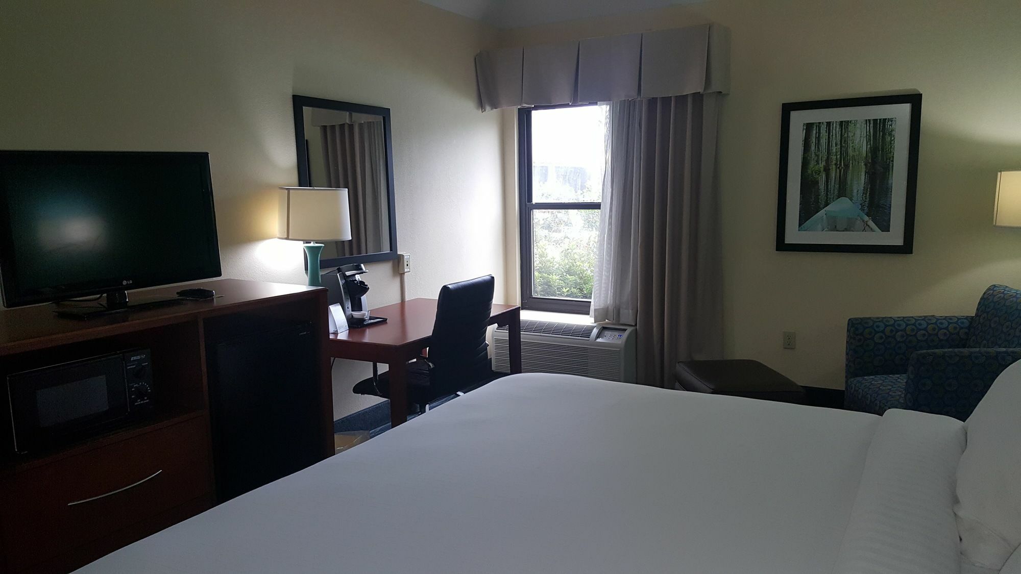 Holiday Inn Express & Suites Wilmington-University Center By Ihg Exterior foto