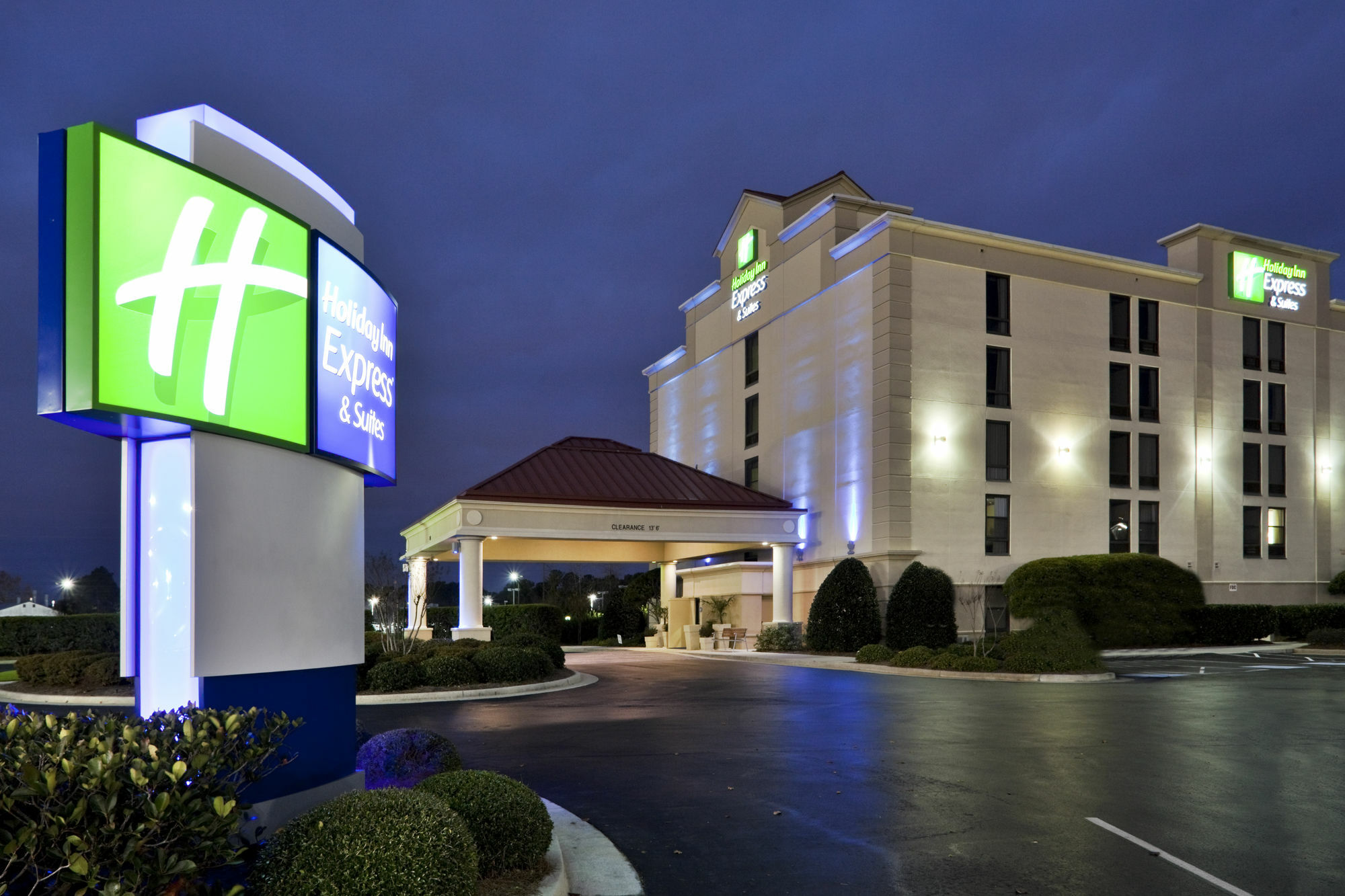 Holiday Inn Express & Suites Wilmington-University Center By Ihg Exterior foto